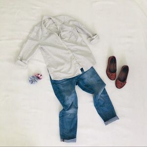 GAP Fitted Boyfriend Shirt